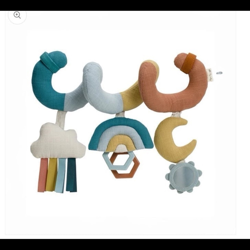 Itzy Ritzy stoller/car seat spiral toy